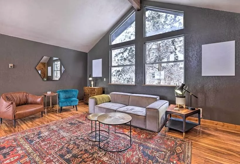 Mountain View Cedar City Home With Fire Pit!