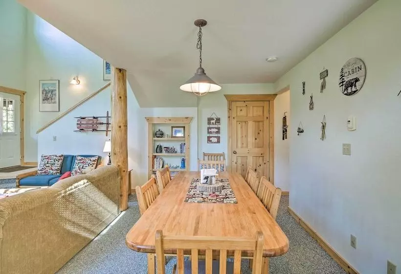 Peaceful Leadville Retreat W/ Covered Deck!