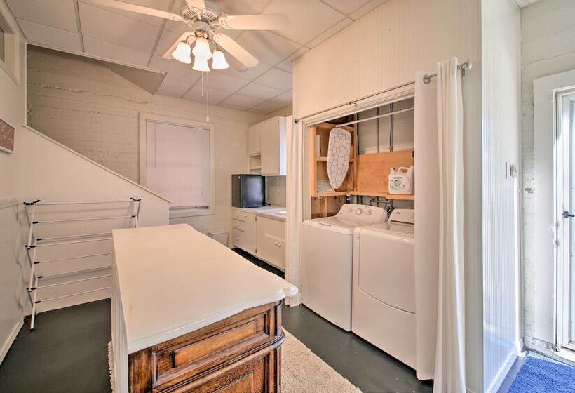 Private Pet Friendly Retreat W/ Pool, Near Oaklawn