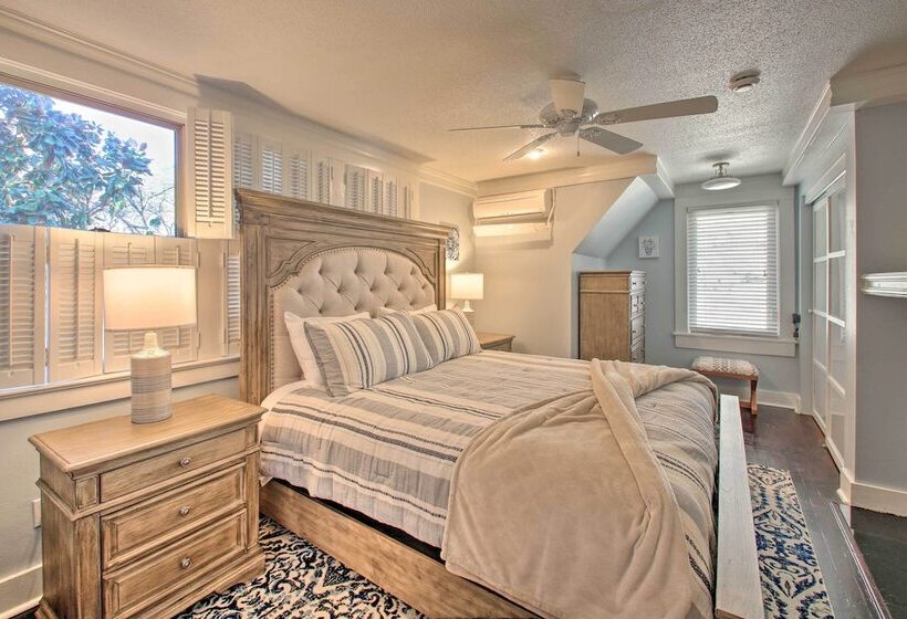 Private Pet Friendly Retreat W/ Pool, Near Oaklawn