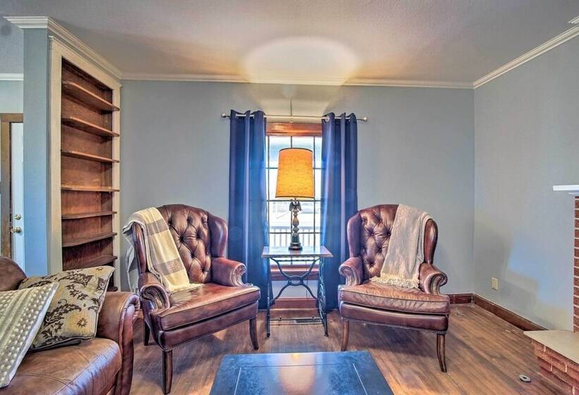 Quiet Family Home   12 Miles To Pomona State Park!