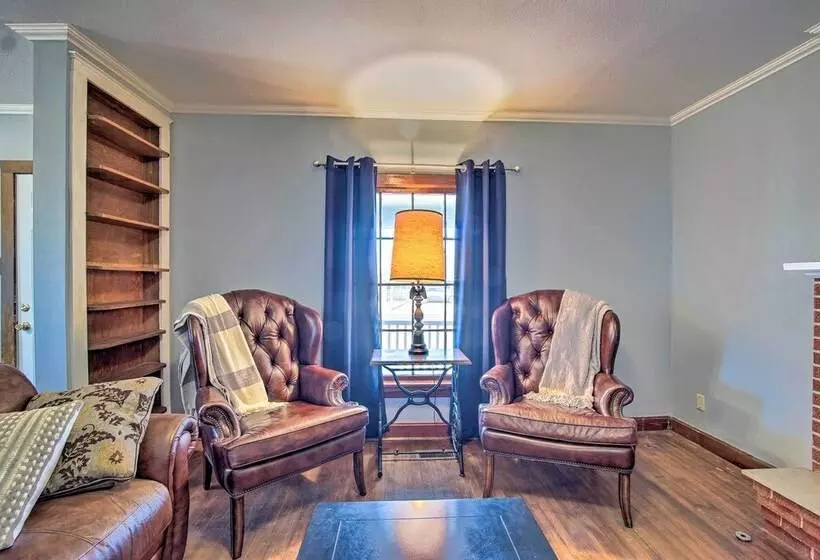 Quiet Family Home   12 Miles To Pomona State Park!