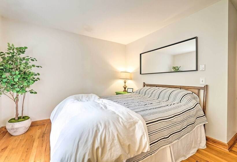 Quiet Long Pond Home On 1 Acre W/ Deck & Patio!