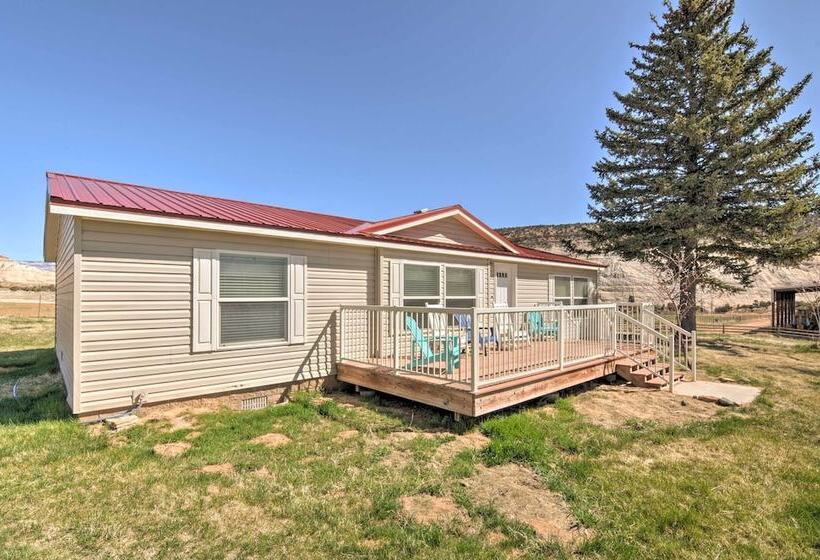 Ranch House In Boulder! Gateway To Nearby Parks!