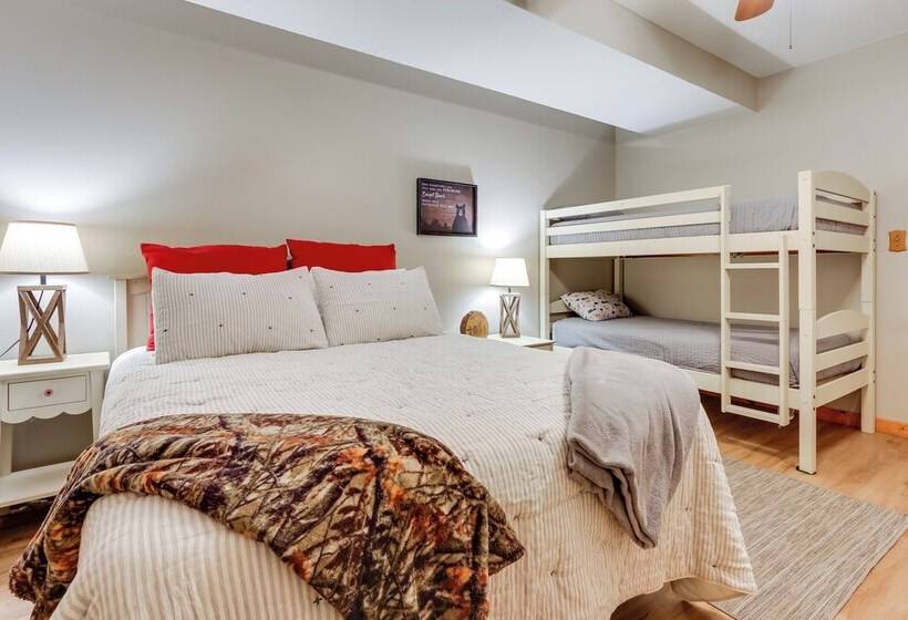 Rustic Cabin W/ Hot Tub 7 Miles To Hocking Hills