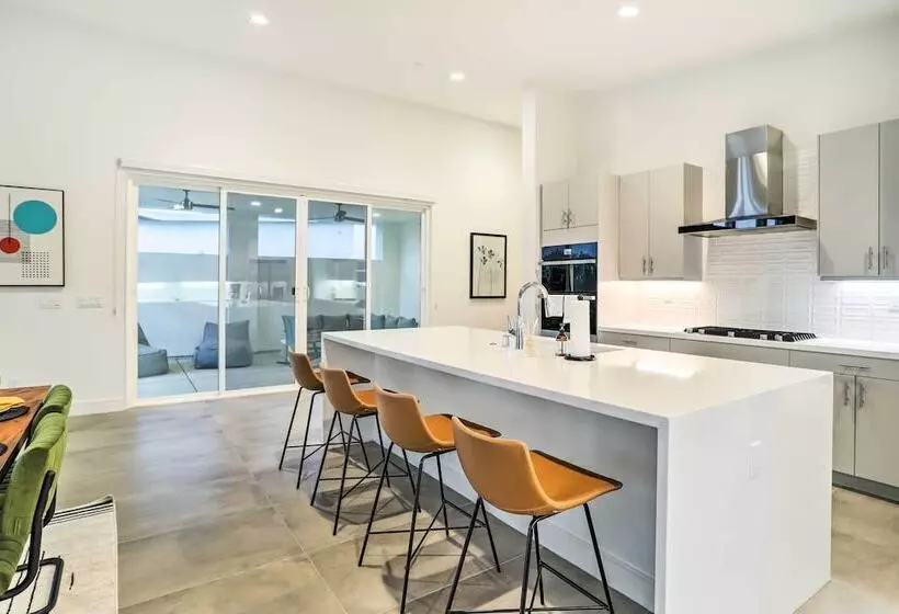 Sleek & Modern Home W/ Views & Pool Access