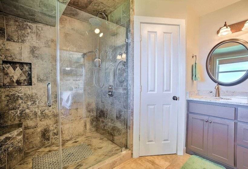 Spacious Livingston Home W/ Private Boat Dock