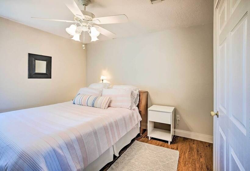 Spacious Livingston Home W/ Private Boat Dock