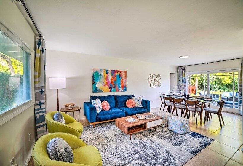 Spacious Riverside Home W/ Game Room & Yard