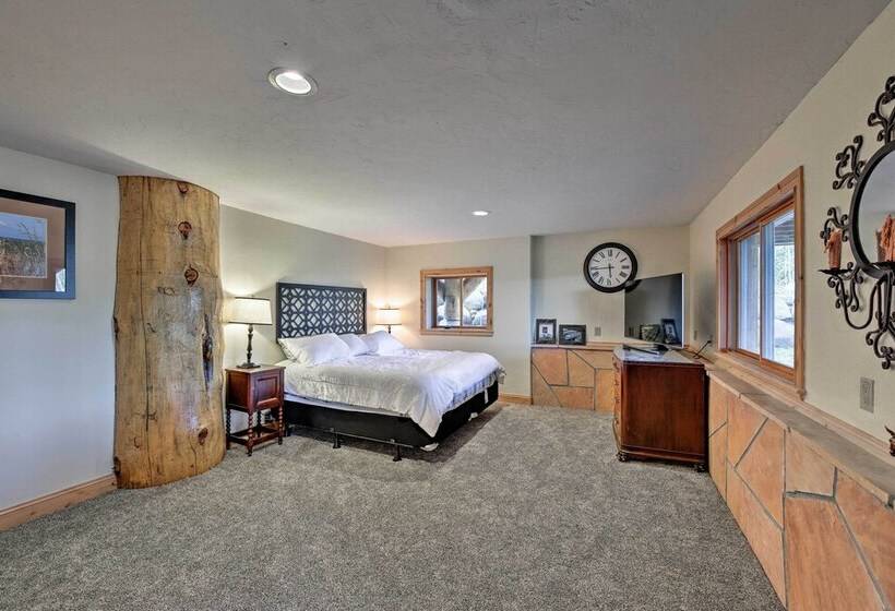 22str 00019 Fairplay Cabin W/ Hot Tub & Sauna