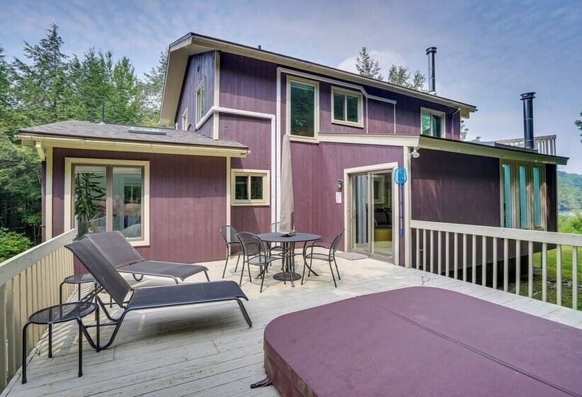 Lakefront Otis Home W/ Stunning Views & Boats!