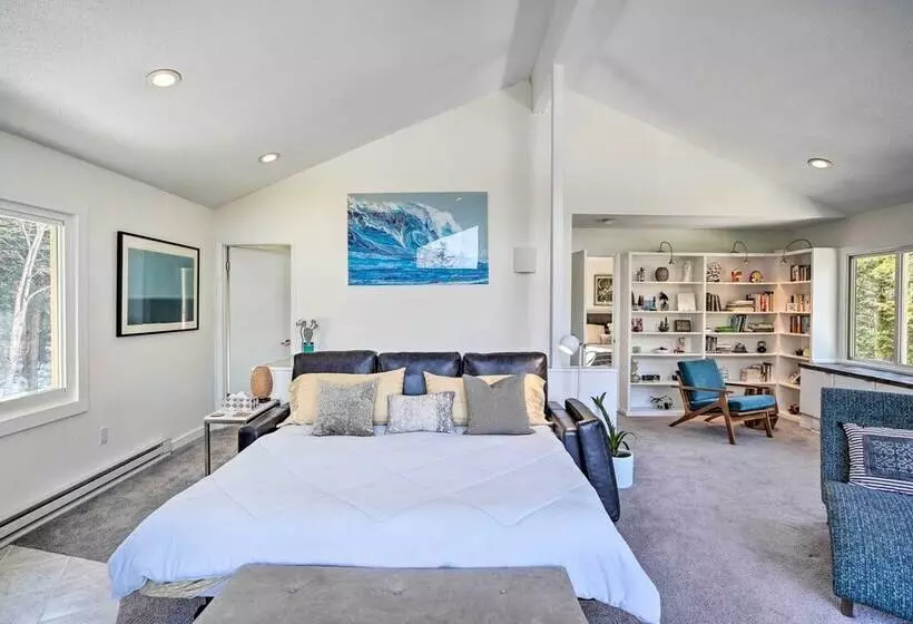 Lakefront Otis Home W/ Stunning Views & Boats!