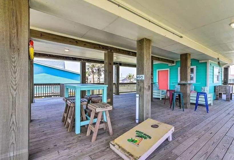 Surfside Beach Home W/ Views, Steps To Shore!