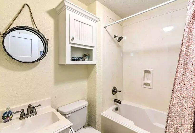 Surfside Beach Home W/ Views, Steps To Shore!