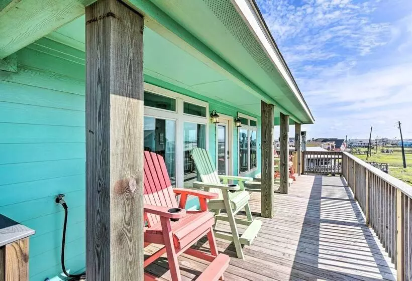Surfside Beach Home W/ Views, Steps To Shore!