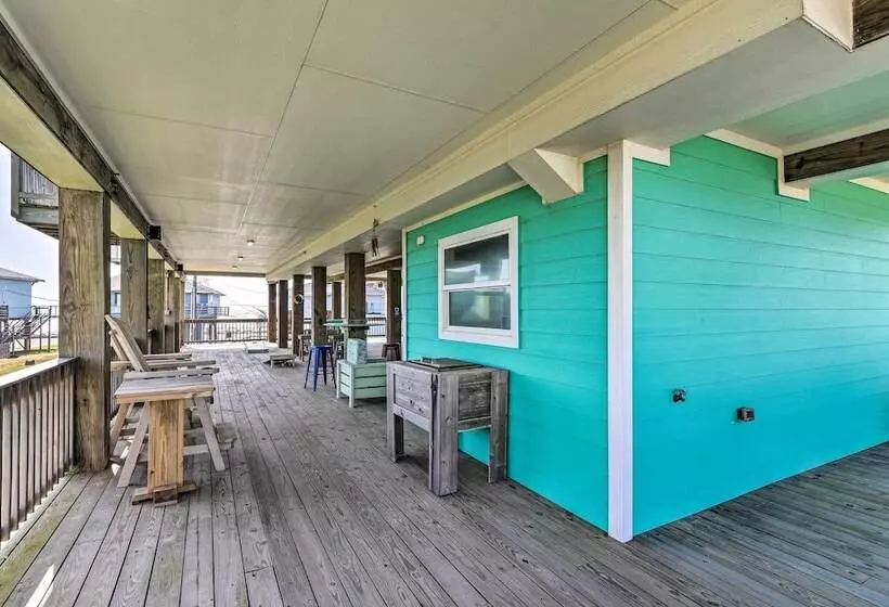 Surfside Beach Home W/ Views, Steps To Shore!