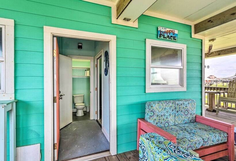 Surfside Beach Home W/ Views, Steps To Shore!