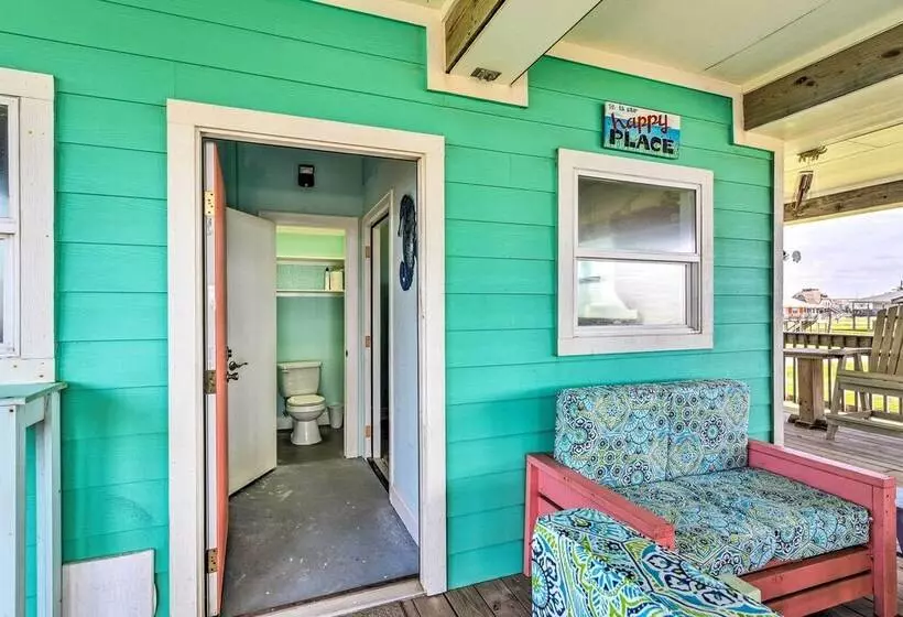 Surfside Beach Home W/ Views, Steps To Shore!