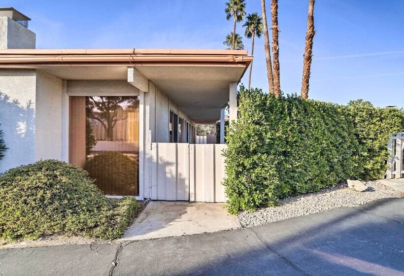 Trendy Palm Desert Home W/ Patio, Pool Access