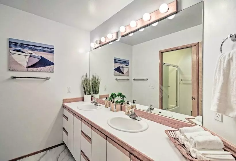 Unique Port Ludlow Home W/ 3 Decks & Hot Tub!