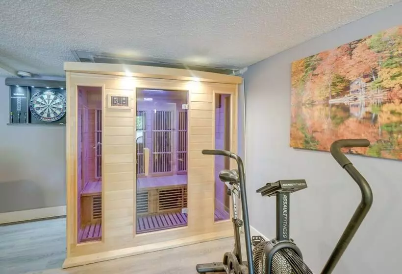 Waterfront Escape W/ Kayak, Paddle Boards, & Sauna