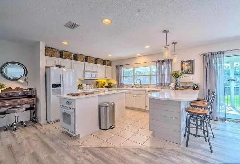 Withlacoochee River House W/ Dock + Kayaks!