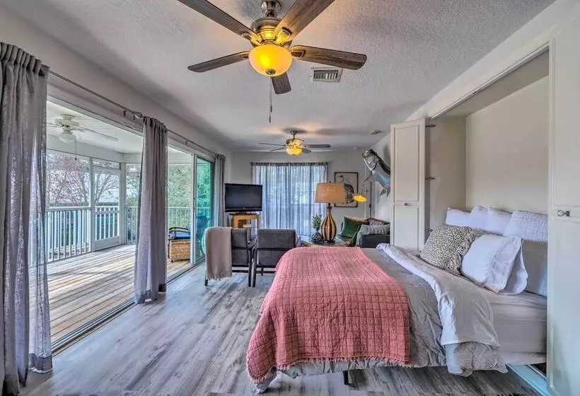 Withlacoochee River House W/ Dock + Kayaks!