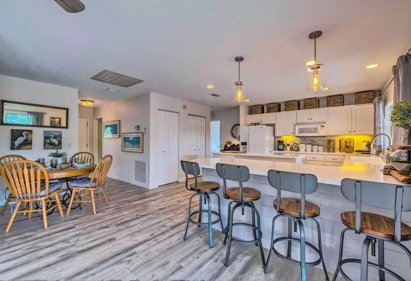 Withlacoochee River House W/ Dock + Kayaks!