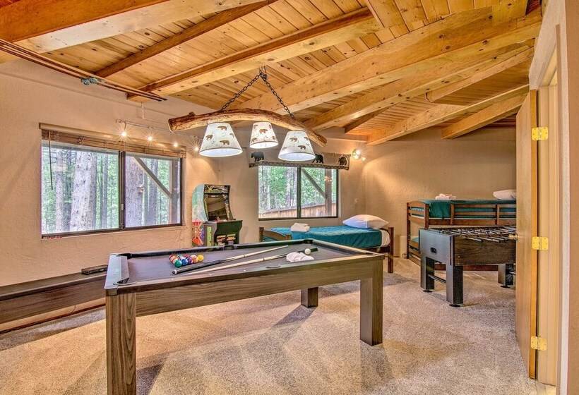 Zen Forest Mountain Retreat  Tahoe Home W/hot Tub