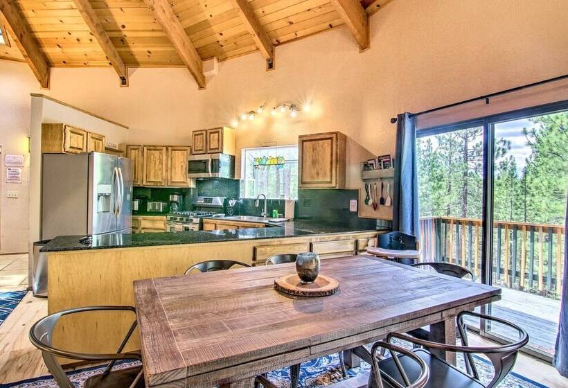 Zen Forest Mountain Retreat  Tahoe Home W/hot Tub