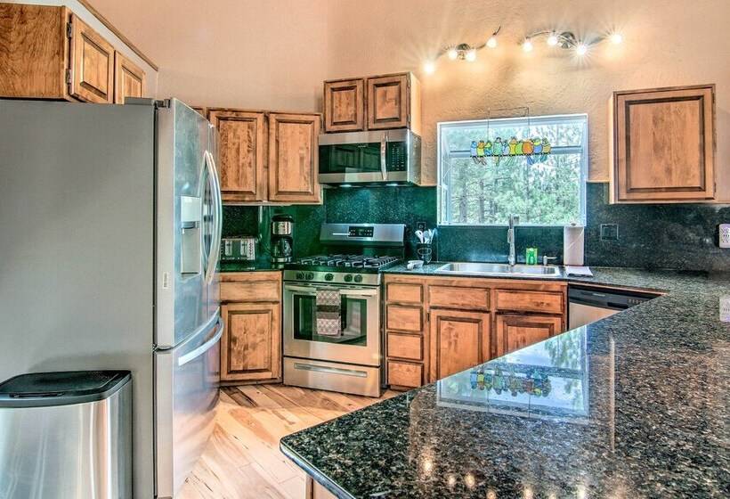 Zen Forest Mountain Retreat  Tahoe Home W/hot Tub