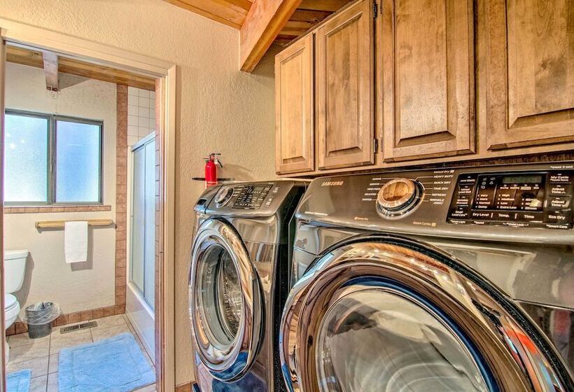 Zen Forest Mountain Retreat  Tahoe Home W/hot Tub