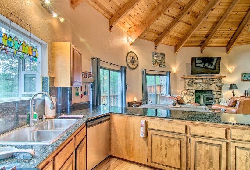 Zen Forest Mountain Retreat  Tahoe Home W/hot Tub