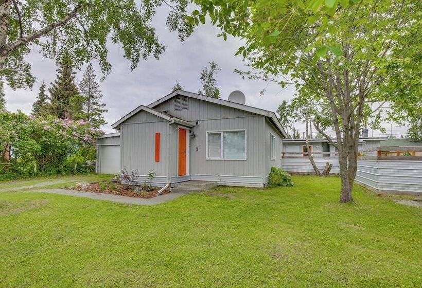 Anchorage Home, Minutes From Downtown!