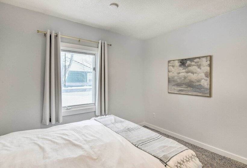 Anchorage Home, Minutes From Downtown!