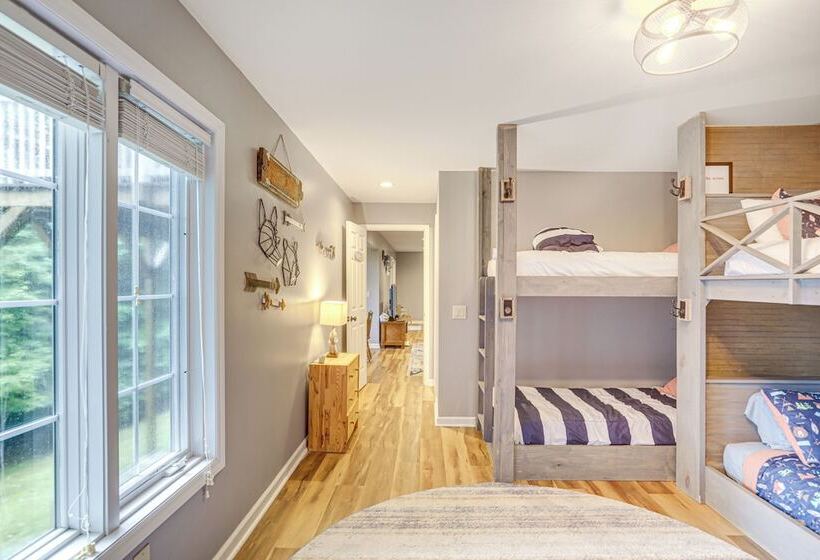 Boone Home W/ Fire Pit   Near App Ski & Sugar Mtn!