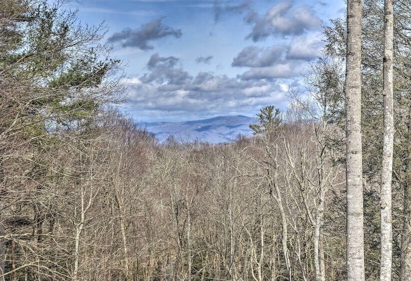 Boone Home W/ Fire Pit   Near App Ski & Sugar Mtn!