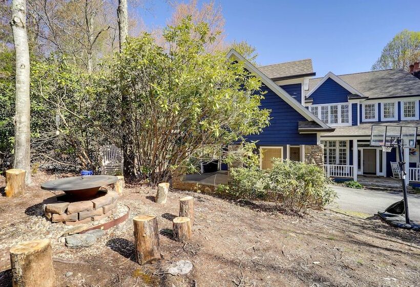 Boone Home W/ Fire Pit   Near App Ski & Sugar Mtn!