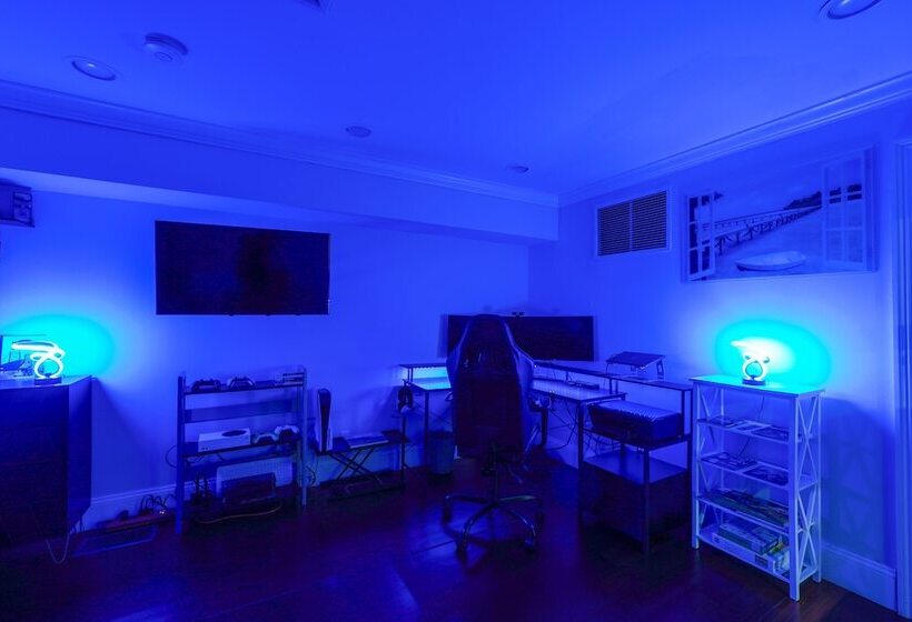 Briarcliff Manor Estate W/ Hudson River Views