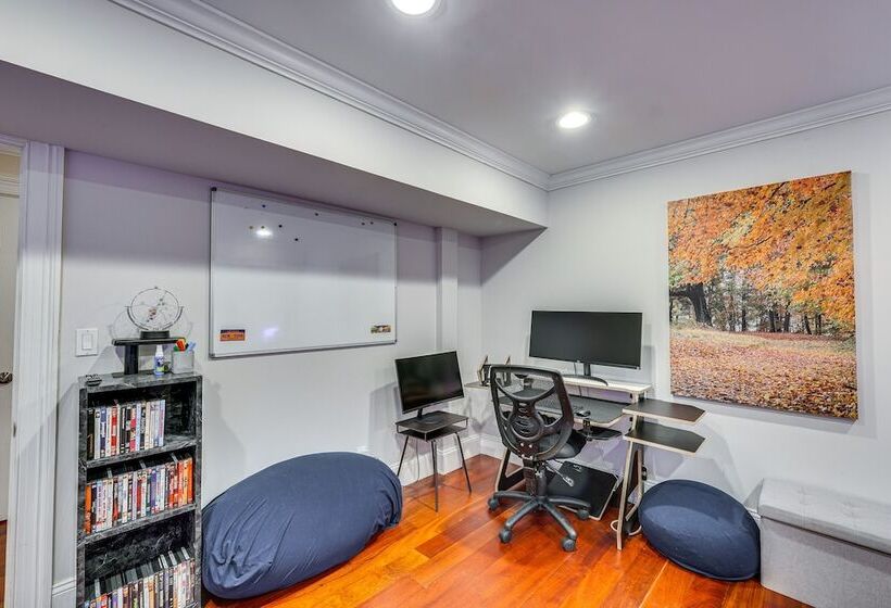 Briarcliff Manor Estate W/ Hudson River Views