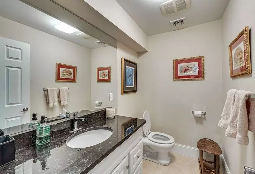 Briarcliff Manor Estate W/ Hudson River Views