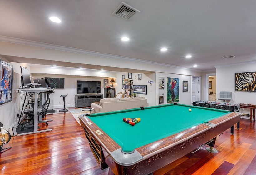 Briarcliff Manor Estate W/ Hudson River Views