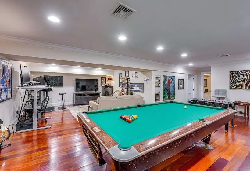 Briarcliff Manor Estate W/ Hudson River Views