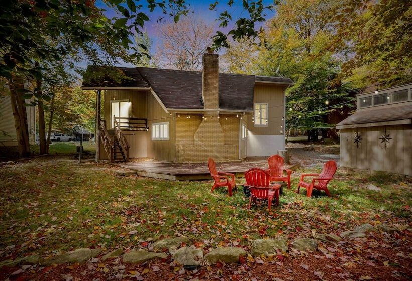 ~ 14 Mi To Skiing: Tobyhanna Gem W/ Fire Pit!