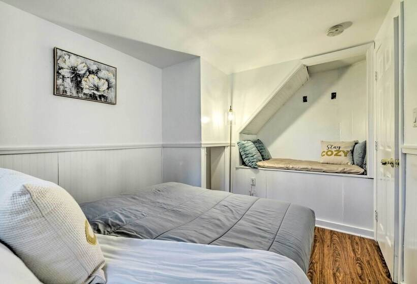 ~ 14 Mi To Skiing: Tobyhanna Gem W/ Fire Pit!