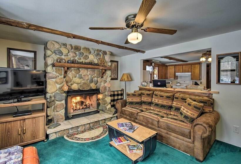 Cabin Near To Lakes, Atving, Skiing & Natl Forest