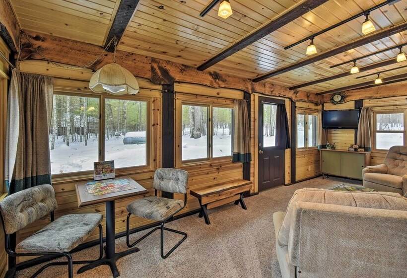 Cabin Near To Lakes, Atving, Skiing & Natl Forest