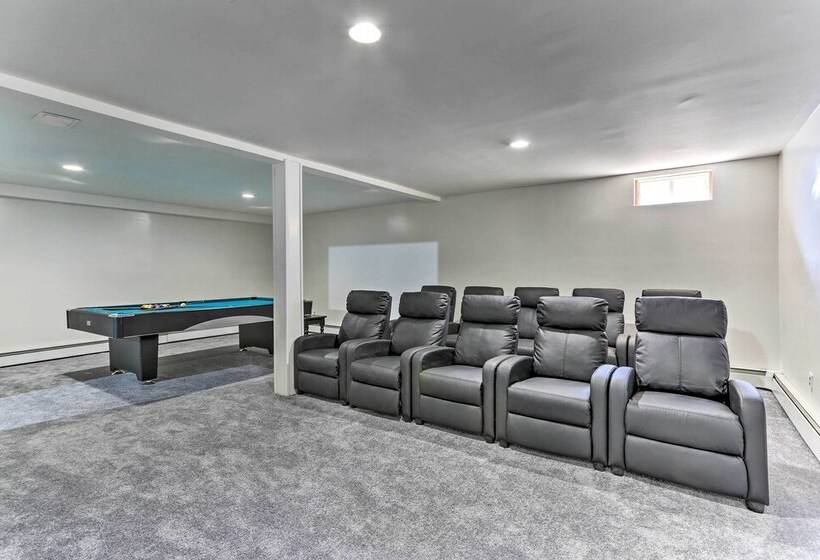 Catskills Cabin Escape With Deck And Fire Pit!