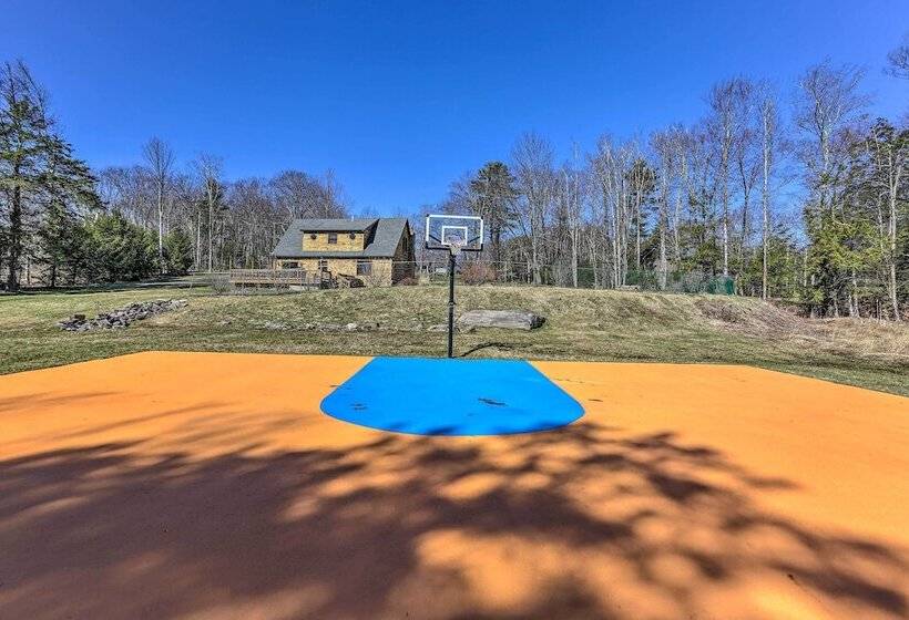 Catskills Cabin Escape With Deck And Fire Pit!