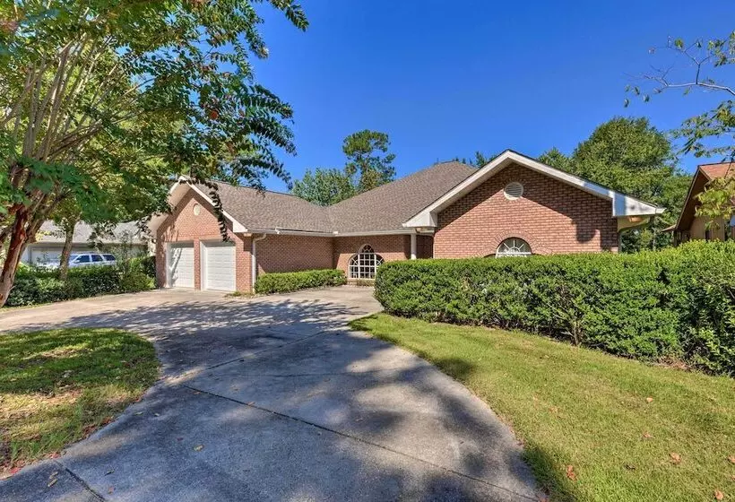 Chic Home W/ Club Access Near Bay St Louis!